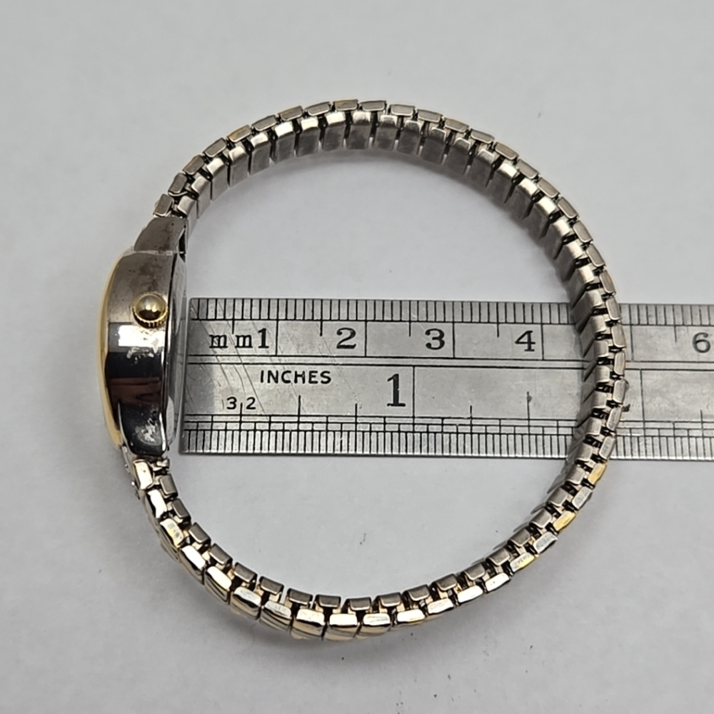 Gruen Precision Diamond Quartz Watch Two Tone Gold Silver New Battery Working - Picture 8 of 10